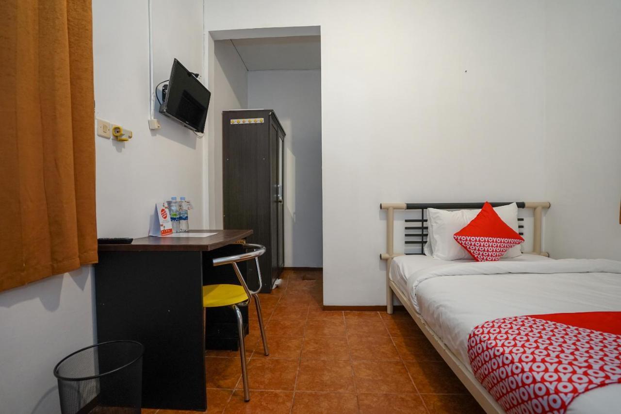 Super Oyo 1844 Bravo Residence Pangkal Pinang Extérieur photo
