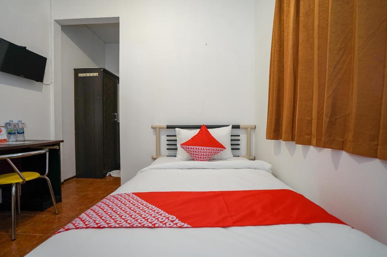 Super Oyo 1844 Bravo Residence Pangkal Pinang Extérieur photo